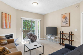 Bright and cozy 1-BR condo, WiFi